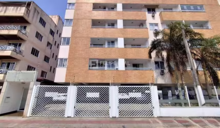 Ótimo apartamento no Centro  -  Palhoça