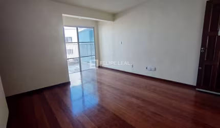 Apartamento em Capoeiras  -  Florianópolis