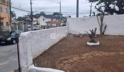 Casa em São Luiz  -  São José