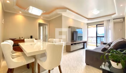 Apartamento em Estreito - Florianópolis, SC