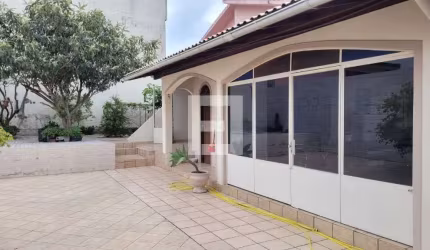 Casa em Coloninha  -  Florianópolis