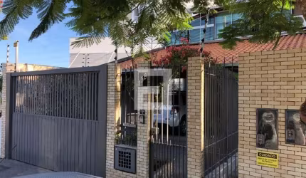 Casa em Abraão  -  Florianópolis