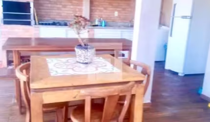 Casa em Capoeiras  -  Florianópolis
