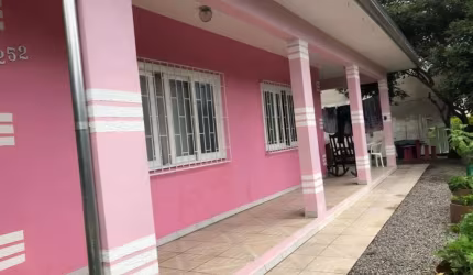 Casa em Sul do Rio  -  Santo Amaro da Imperatriz