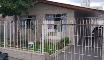 Casa em Forquilhinhas - São José, SC