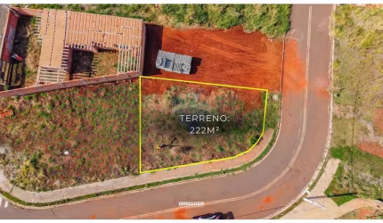TERRENO A VENDA, com 222 m², de esquina, plano, no Loteamento Residencial Reserva Riviera, bairro Matão em Campinas / SP