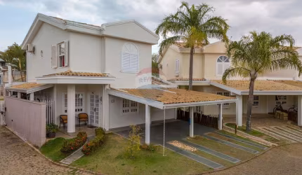 RE/MAX VENDE - CASA - CONDOMÍNIO SAN CONRADO - 170 M² - 4 QUARTOS - 1 SUÍTE - CHURRASQUEIRA - FORNO DE PIZZA