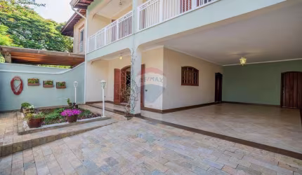 RE/MAX VENDE CASA 4 DORMITÓRIOS 312M² 4 VAGAS R$ 1.350.000 JARDIM DO SOL - CAMPINAS/SP