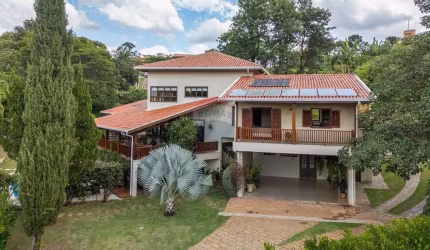 Linda Casa de Luxo no Condomínio Santa Fé em Vinhedo
