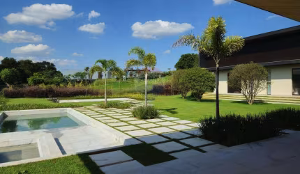 RE/MAX VENDE Casa com 6 quartos à venda, 1111 m² por R$21.500.000  - Quinta da Baroneza - Bragança Paulista/SP