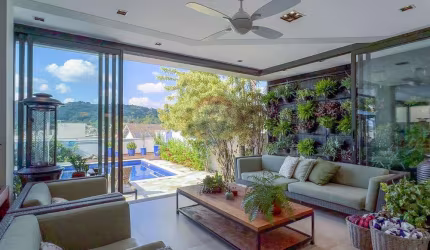 RE/MAX VENDE  CASA  NO BOSQUE DE GREVILEA -VINHEDO,  4 suítes,  445M²  , 4 Vagas  R$ 3.190.000,00