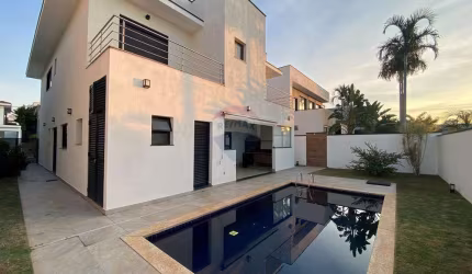 RE/MAX Vende Casa Moderna no Parque dos Alecrins – Campinas/SP – R$ 2.550.000