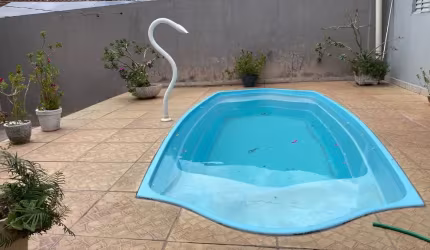 Casa com 3 Quartos e piscina
