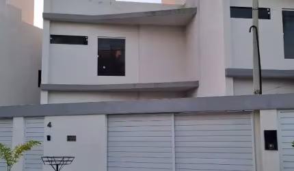 Triplex a venda próximo ao condomínio jardim América