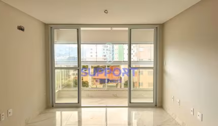 Sofisticação e Conforto no Centro de Guarapari - Amplo Apartamento com Sacada Envidraçada