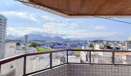 apartamento 3 quartos na praia do morro com varanda, quadra do mar e andar alto, funcional e seguro