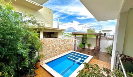 Imperdível oportunidade: Casa de alto padrão no Condomínio Belvedere 1, Jardim Imperial, Cuiabá-MT - 03 quartos, 03 suítes, 1 sala, 04 banheiros, 4 vagas de garagem, 197,18 m² de área.