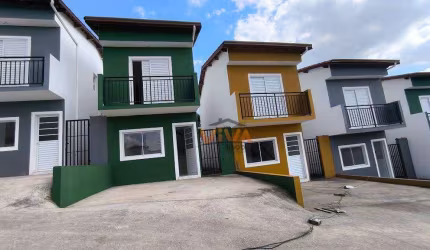 Sobrado 2 dormitórios 64 m² por R$ 285.000 - Estância Lago Azul - Franco da Rocha/SP
