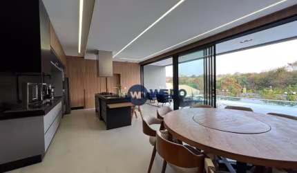 Casa de Luxo no Jardins da Cidade com 4 Suítes em Nova Odessa