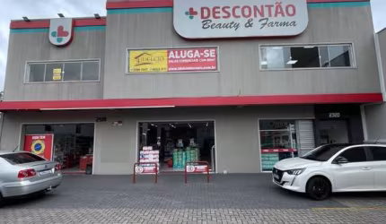 Ponto comercial para alugar na Rua Almirante Alexandrino, 2320, Afonso Pena, São José dos Pinhais, 72 m2 por R$ 2.700