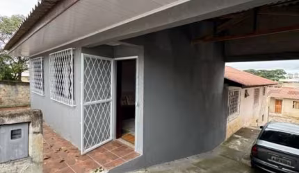 Casa com 3 quartos à venda na Rua Francisco Ferreira Machado, 500, Boneca do Iguaçu, São José dos Pinhais por R$ 720.000