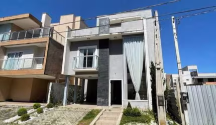 Casa com 4 quartos à venda na Rua Tavares de Lyra, 3722, Afonso Pena, São José dos Pinhais, 196 m2 por R$ 959.000