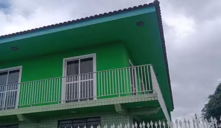 Casa com 4 quartos para alugar na Avenida Benjamin Possebom, 518, Quississana, São José dos Pinhais, 100 m2 por R$ 3.200