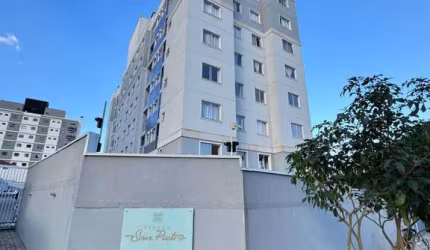 Apartamento com 2 quartos à venda na Rua Silvano Moreschi, 9, Aristocrata, São José dos Pinhais, 47 m2 por R$ 398.000