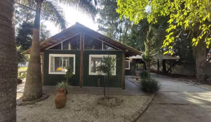 Casa comercial para alugar na Rua José Fernandes Filho, 402, Guatupê, São José dos Pinhais, 80 m2 por R$ 5.000