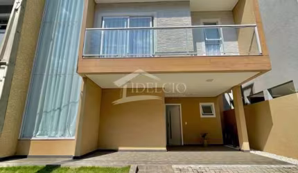Casa com 3 quartos à venda na Rua Augusto Criminácio, 106, Afonso Pena, São José dos Pinhais por R$ 1.170.000
