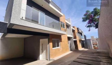 Sobrado 4 quartos venda Portão  Curitiba PR