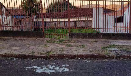 Terreno venda Centro de Jacarezinho