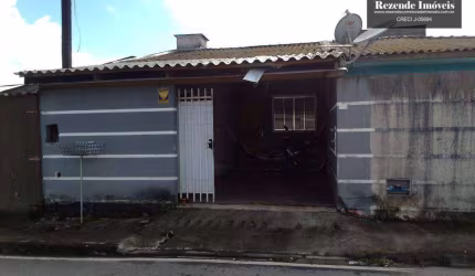 Casa 2 quartos venda na Vila dos Comerciarios em Paranágua/PR