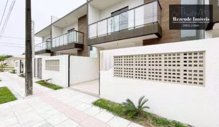 Sobrado com 3 dormitórios à venda, 96 m² por R$ 519.000,00 - Brejatuba - Guaratuba/PR