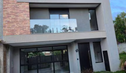 Sobrado com 3 dormitórios à venda, 166 m² por R$ 1.650.000,00 - Pilarzinho - Curitiba/PR