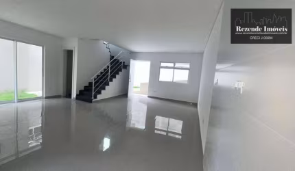 Sobrado em condomínio com 3 quartos /Terraço à  venda,- Xaxim - Curitiba/PR