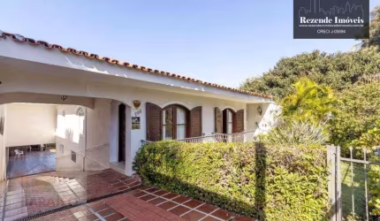 Sobrado com 3 quartos um suíte  à venda, 180 m² por R$ 1.200 - Bom Retiro - Curitiba/PR