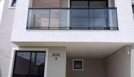Sobrado com 3 quartos a venda, 105 m² por R$ 649.000 - Pinheirinho - Curitiba/PR