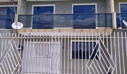 Sobrado com 3 dormitórios à venda, 122 m² por R$ 618.000,00 - Capão Raso - Curitiba/PR
