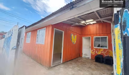 Casa com 2 dormitórios à venda, 70 m² por R$ 138.000,00 - Novo Mundo - Curitiba/PR