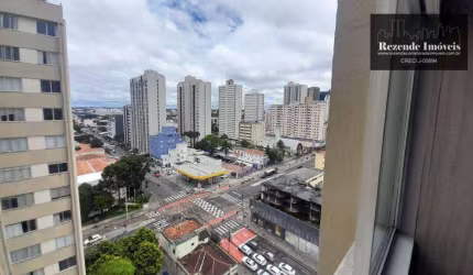 Studio com 1 dormitório para alugar, 20 m² por R$ 2.560,00/mês - Centro - Curitiba/PR