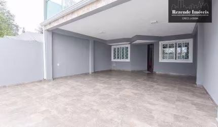 Sobrado com 3 dormitórios a venda, 97 m² por R$ 670.000 - Xaxim - Curitiba/PR