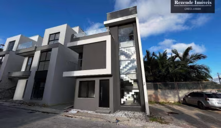 Sobrado Novo de Excelente Padrão - Uberaba