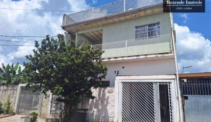 Sobrado com 9 dormitórios à venda, 250 m² por R$ 500.000,00 - Fazendinha - Curitiba/PR