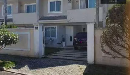 Sobrado Triplex com 3 quartos a venda no Capão da Imbuia