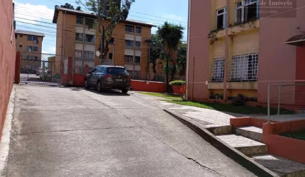 Apartamento com 3 dormitórios à venda, 46 m² por R$ 179.000,00 - Fazendinha - Curitiba/PR