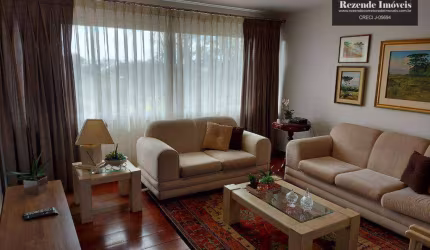 C-AD0018 Apartamento Duplex no Bacacheri,  239m² Útil, 2 Vagas