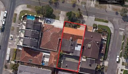 Terreno venda, 292 m² - Bairro Portão - Curitiba/PR