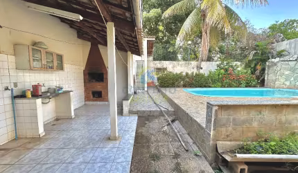 CASA AMPLA, Jardim Universitário com 04 Quartos - Valor 3.500,00