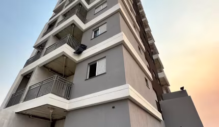 APARTAMENTO 2 DORMS + SACADA E VAGA